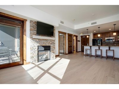 2106 - 1175 Bangtail Way, Home with 1 bedrooms, 1 bathrooms and null parking in Steamboat Springs CO | Image 2