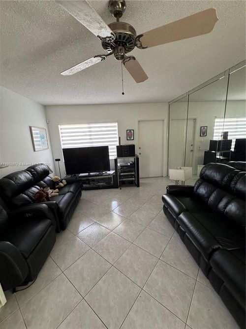 apt-1-1501 Arthur St, Hollywood, FL, 33020-3762 | Card Image