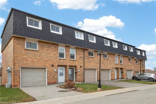 23 Rosedale Crt, Stoney Creek, ON, L8G4B1 | Card Image