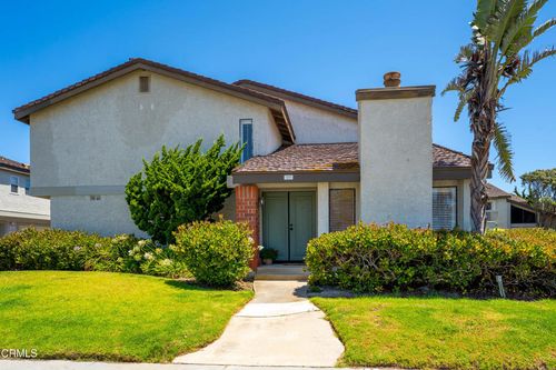 3310 Sunset Ln, Oxnard, CA, 93035-4125 | Card Image