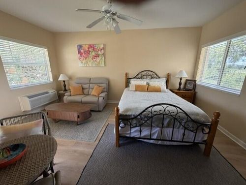 b-8290 Mulligan Cir, Port St. Lucie, FL, 34986-3308 | Card Image