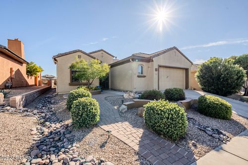 5529 S Guthrie Peak Dr, Green Valley, AZ, 85622-8115 | Card Image