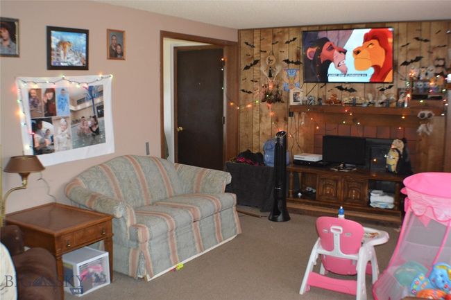 202 High St, Home with 0 bedrooms, 0 bathrooms and null parking in Judith Gap MT | Image 15