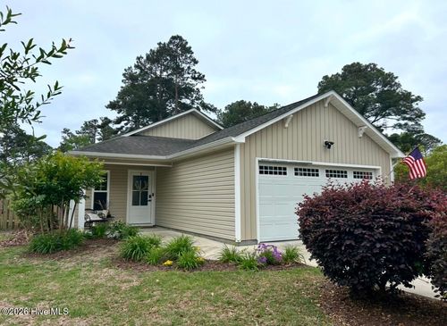 102 Bay Tree Cir, Hampstead, NC, 28443-2410 | Card Image