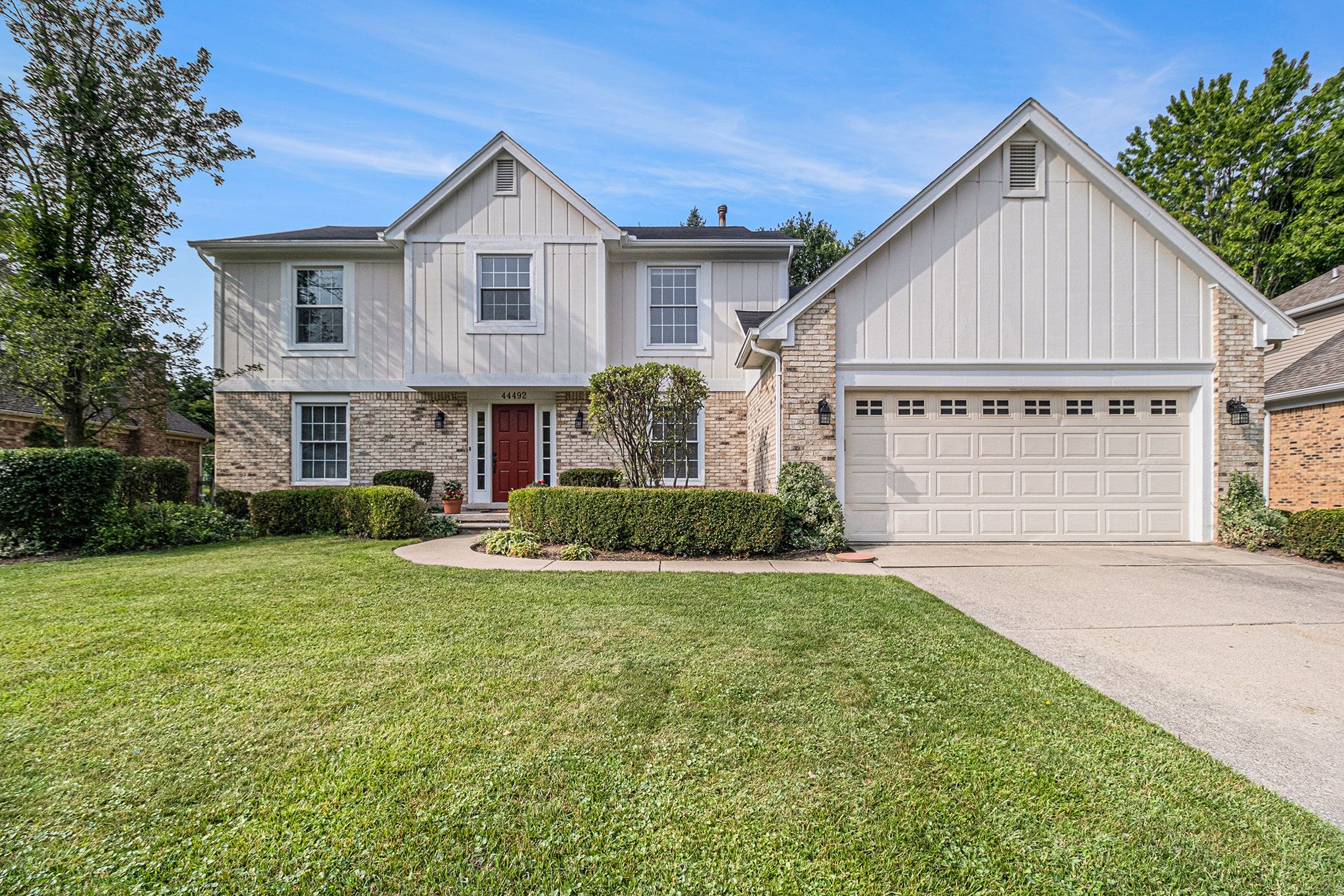 Midway Dr, Novi, MI 48375