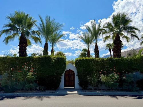 269 Camino Sur, Palm Springs, CA, 92262-4302 | Card Image