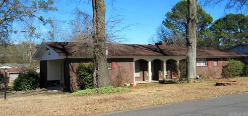 1501 View St, Morrilton, AR, 72110-3724 | Card Image