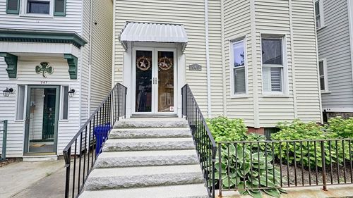 2-545 E 5th St, Boston, MA, 02127-8859 | Card Image