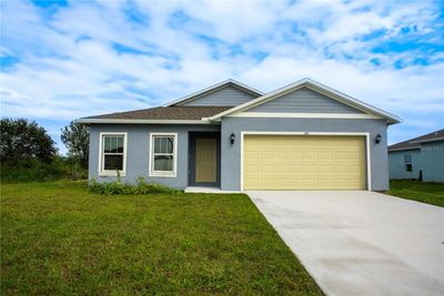 441 Grant Boulevard, House other with 4 bedrooms, 2 bathrooms and null parking in Lehigh Acres FL | Image 1