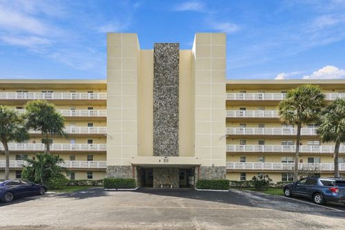 602-111 Se 3rd Ave, Dania Beach, FL, 33004-3747 | Card Image