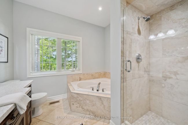 2317 Sherbrooke St W, House other with 5 bedrooms, 3 bathrooms and 10 parking in Cavan Monaghan ON | Image 12