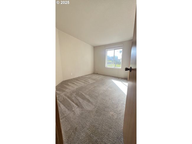34112 Ophir Rd, House other with 3 bedrooms, 2 bathrooms and 2 parking in Gold Beach OR | Image 24
