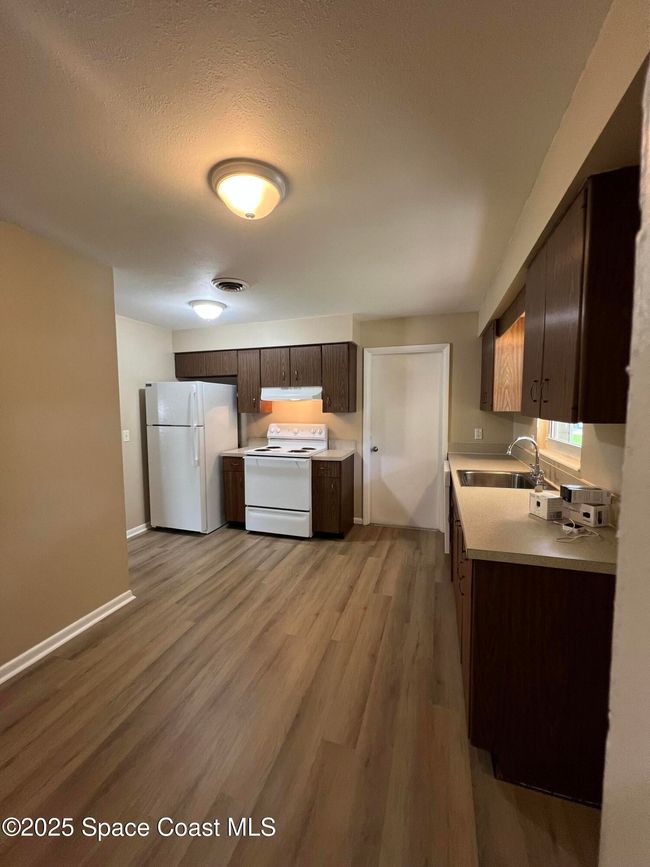 2010 Ivy Dr, House other with 3 bedrooms, 2 bathrooms and null parking in Cocoa FL | Image 9