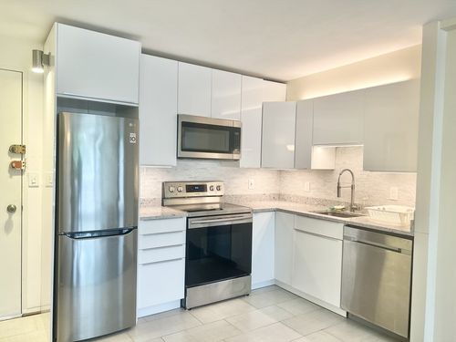 apt-405-29 Concord Ave, Cambridge, MA, 02138-2329 | Card Image