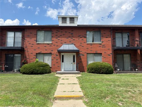 20-830 Kerry Ln Se, Cedar Rapids, IA, 52403 | Card Image