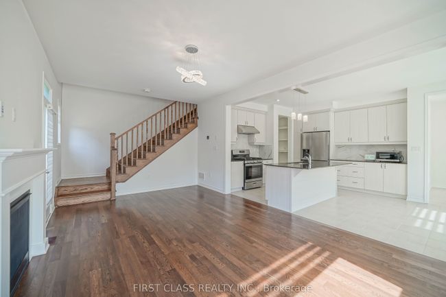 1475 Mockingbird Sq, House other with 4 bedrooms, 4 bathrooms and 2 parking in Pickering ON | Image 8