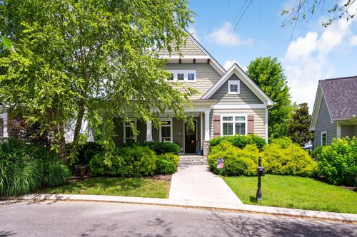9523 Silent Cir, Ooltewah, TN, 37363-1051 | Card Image