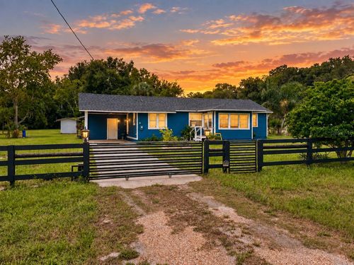37716 Beth St, Dade City, FL, 33525-5706 | Card Image