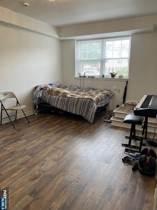 52A Hastings Ave, House attached with 0 bedrooms, 1 bathrooms and null parking in Rutherford NJ | Image 7