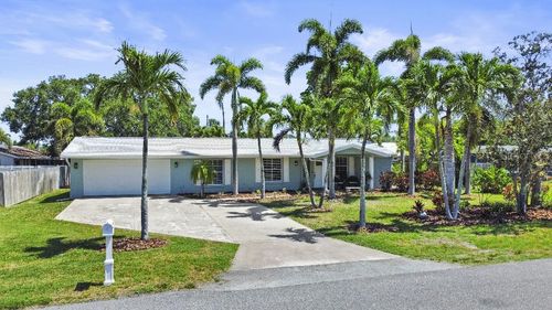 10011 46th Ave W, BRADENTON, FL, 34210-1715 | Card Image