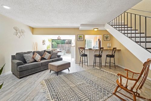 unit-23-299 Shasta Dr, Vacaville, CA, 95687-4967 | Card Image