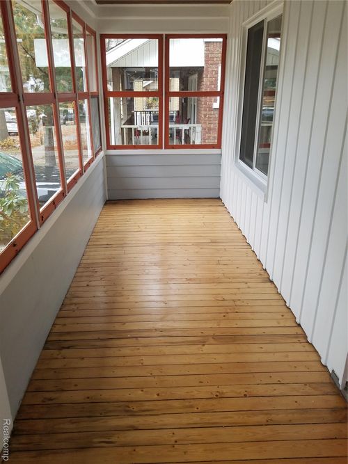 361 W Webster St, Ferndale, MI, 48220-3241 | Card Image