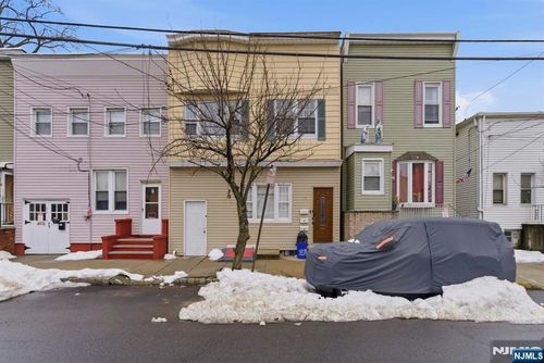 76 Heckel St, Belleville, NJ, 07109-4059 | Card Image