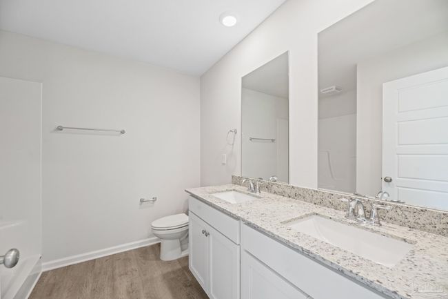 2674 Chevy Cir, House other with 3 bedrooms, 2 bathrooms and 2 parking in Pace FL | Image 13