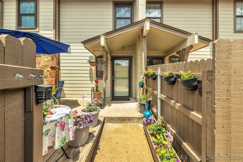 25c-6356 S 80th East Ave, Tulsa, OK, 74133 | Card Image
