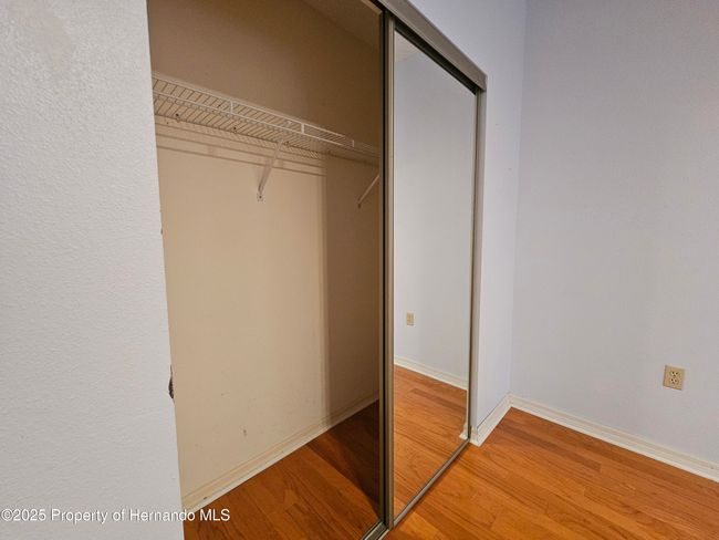 Guest Bedroom Closet | Image 16