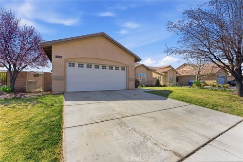 2036 Jenner, Lancaster, CA, 93535 | Card Image