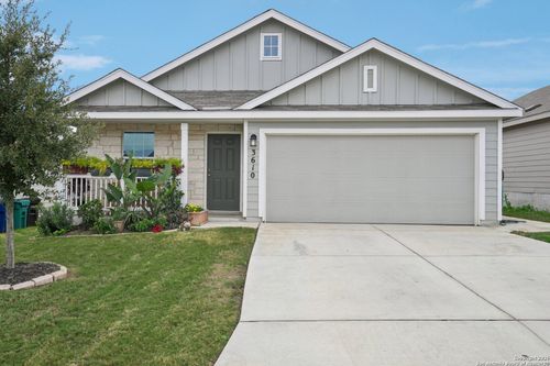 3610 Manoway Bay, San Antonio, TX, 78223-4629 | Card Image