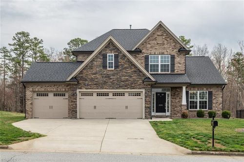2826 Fallin Ct, High Point, NC, 27262-4672 | Card Image