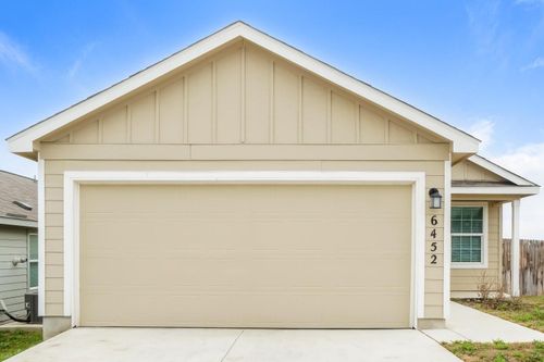 6452 Pickaxe Way, San Antonio, TX, 78252-1746 | Card Image
