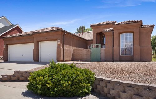 1300 Montara Dr Nw, Los Lunas, NM, 87031-8350 | Card Image
