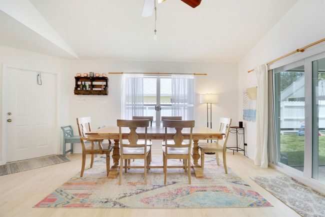 144 Pennock Landing Cir, House other with 4 bedrooms, 3 bathrooms and null parking in Jupiter FL | Image 6