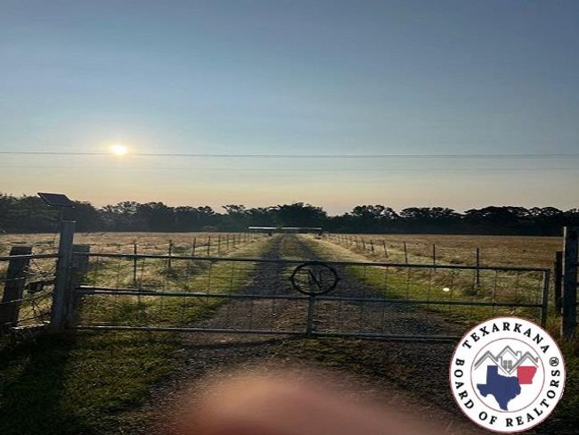 3134 &amp; 3138 Fm 1398, Home with 2 bedrooms, 1 bathrooms and null parking in Hooks TX | Image 18