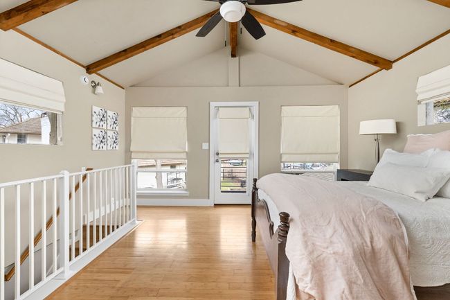 Upstairs Bedroom | Image 19