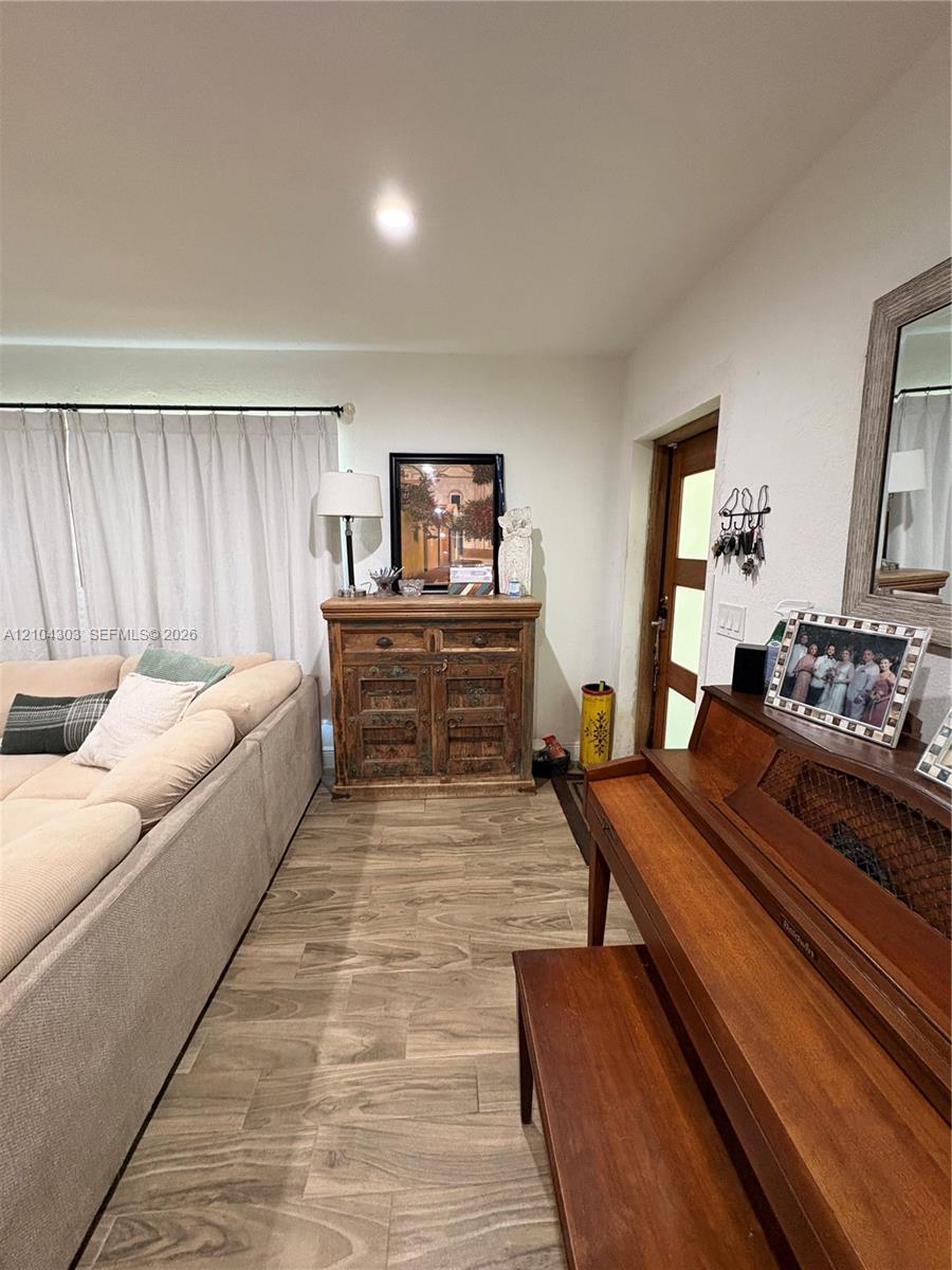 Residential in Miami 4