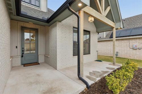 2333 Ridge Pine Rd, Edmond, OK, 73034-1423 | Card Image