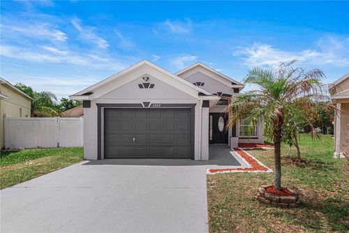 2402 Avalon Court, KISSIMMEE, FL, 34743 | Card Image