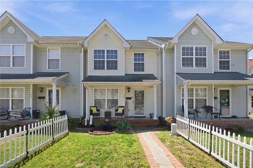 125 Langston Ct, Franklin, VA, 23851-2168 | Card Image