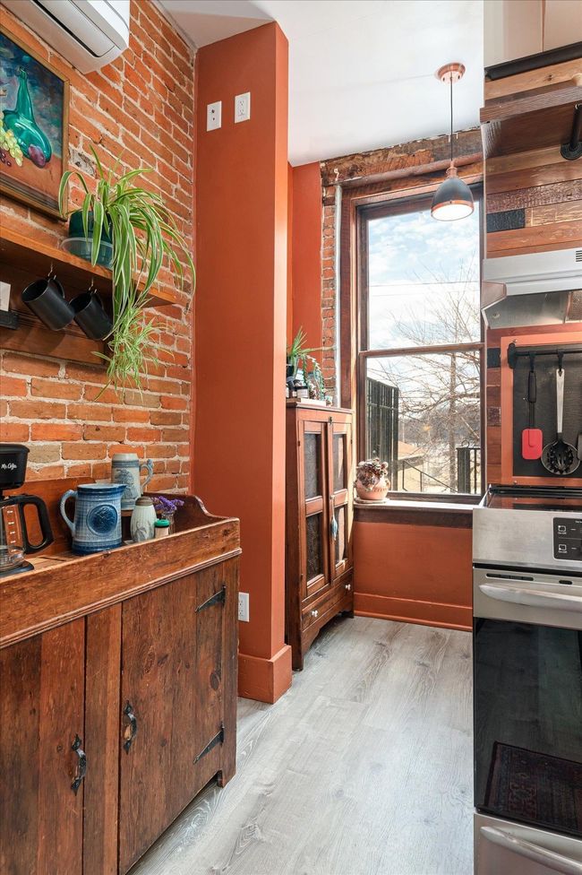 197 Main St, House other with 1 bedrooms, 3 bathrooms and null parking in Lansing IA | Image 10