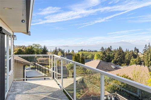 5170 Laguna Way, Nanaimo, BC, V9T5L7 | Card Image