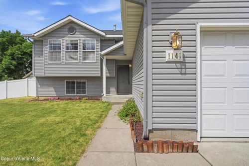 1141 N Bainbridge St, Post Falls, ID, 83854-5357 | Card Image