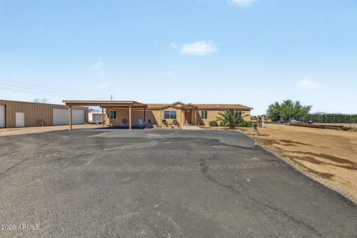3504 E Triple Crown Drive, San Tan Valley, AZ, 85140 | Card Image