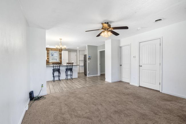 Living Room | Image 8