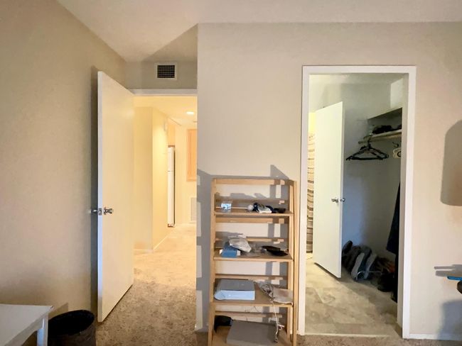 Primary Bedroom with attached 3/4 Bath | Image 17