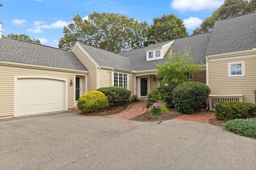 34-34 Great Hill Dr, Topsfield, MA, 01983-1437 | Card Image
