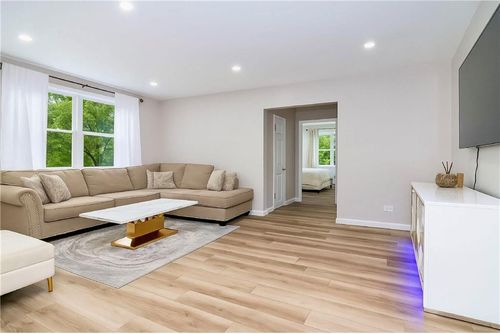 apt-1j-2531 E 7th St, Brooklyn, NY, 11235-6245 | Card Image